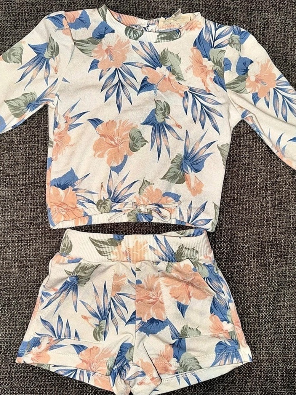 Jessica Simpson Floral Matching Set Baby 12M Like New